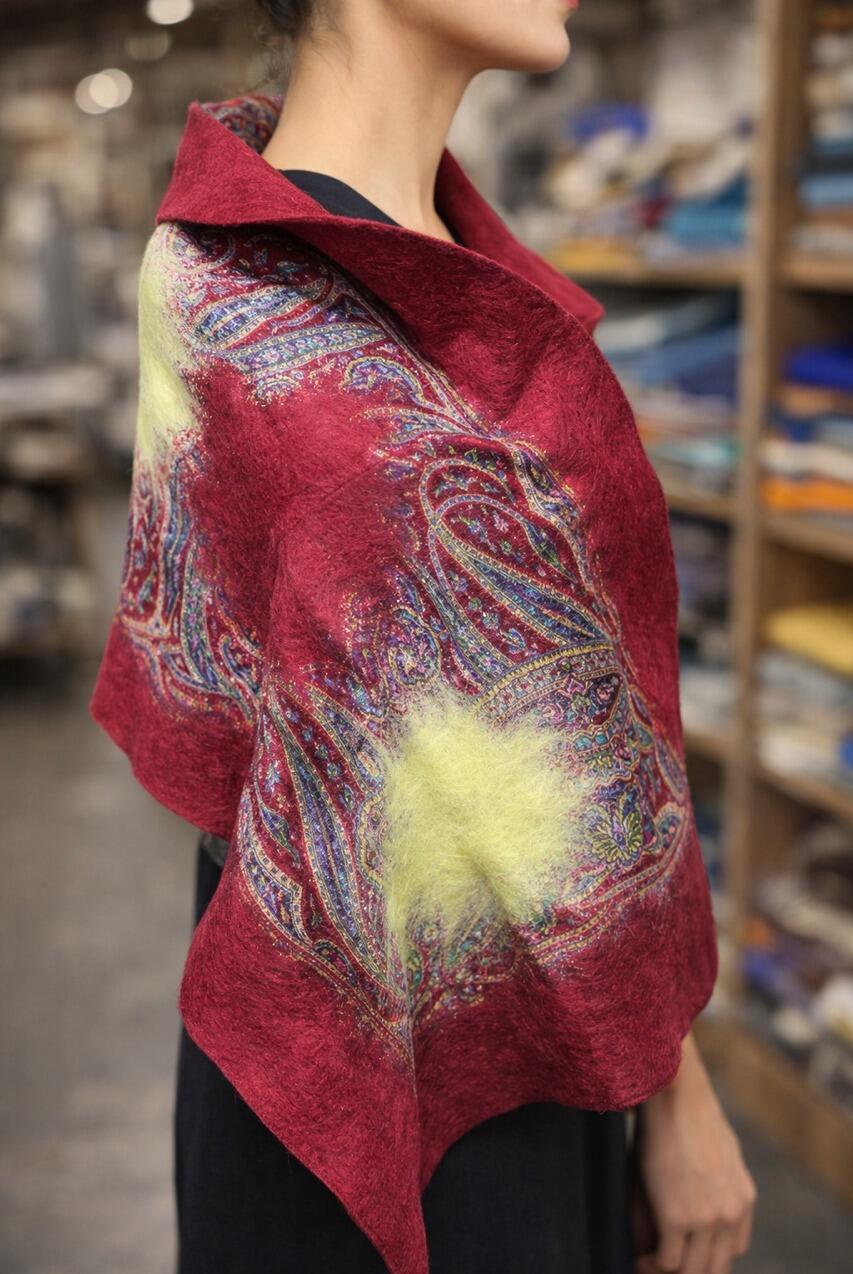 Değirmi Serisi İpek & Keçe Şal / Runner Kırmızı