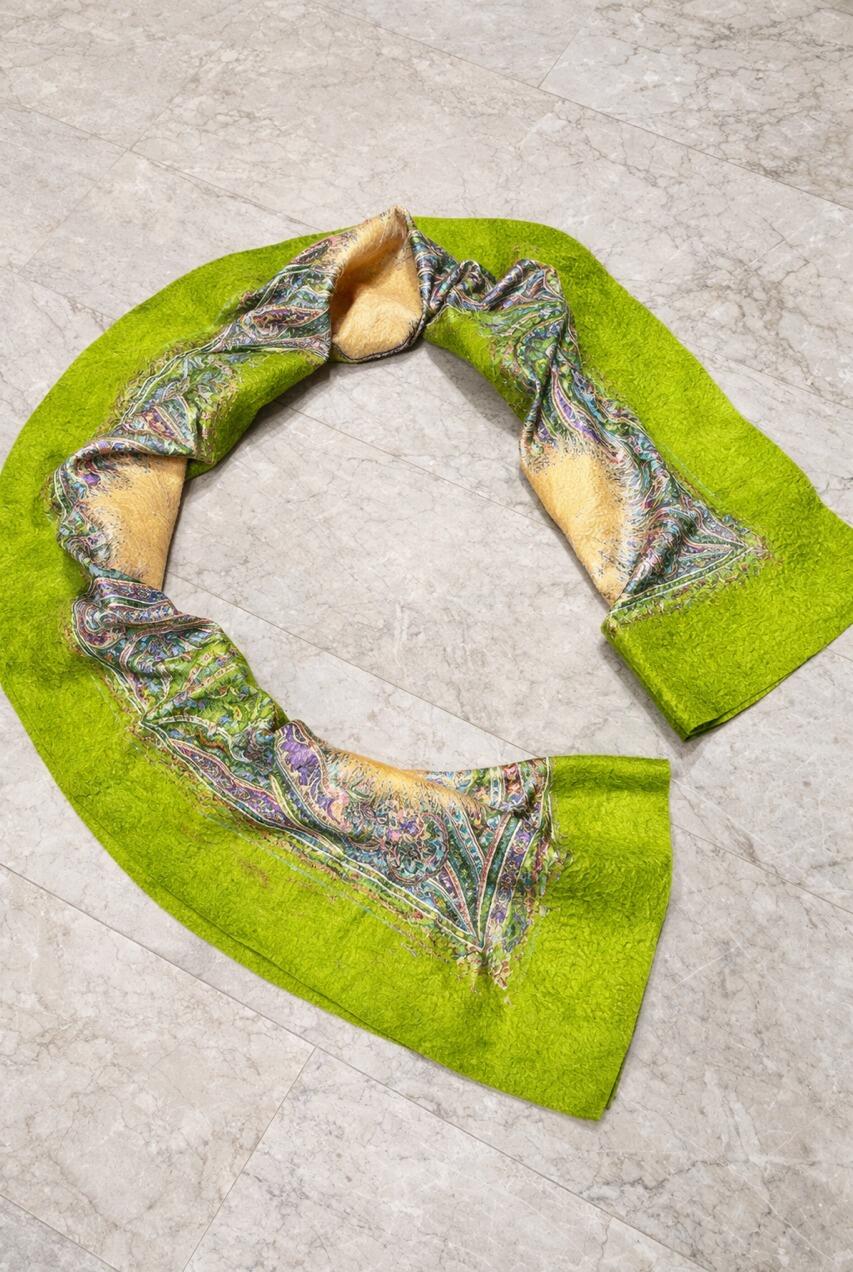 Değirmi Serisi İpek & Keçe Şal / Runner Fıstık Yeşili